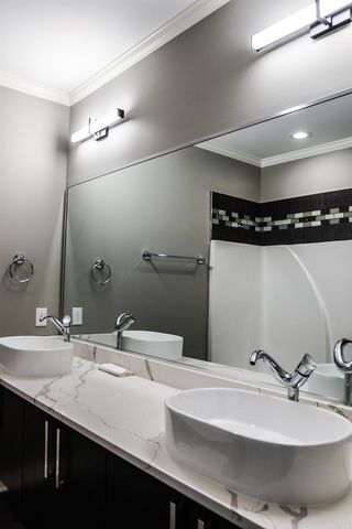 8200 Kanis Pines Drive, Little Rock, AR 72204