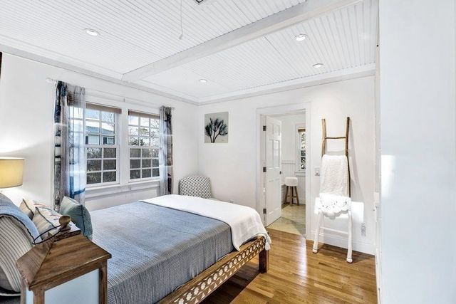 764 Riverview Dr, Chatham, MA 02633