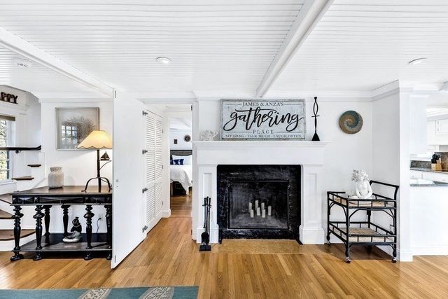 764 Riverview Dr, Chatham, MA 02633