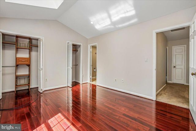 6039 HEATHERWOOD DR, Alexandria, VA 22310