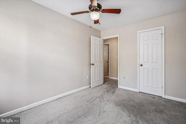 6039 HEATHERWOOD DR, Alexandria, VA 22310