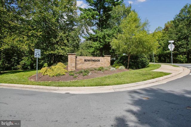 6039 HEATHERWOOD DR, Alexandria, VA 22310