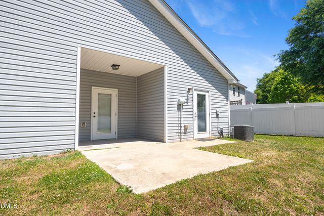 266 Kendall Drive, Winston-salem, NC 27107