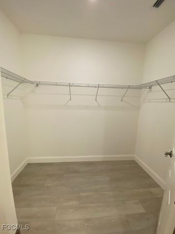 3423 SW 6th PL, Cape Coral, FL 33914