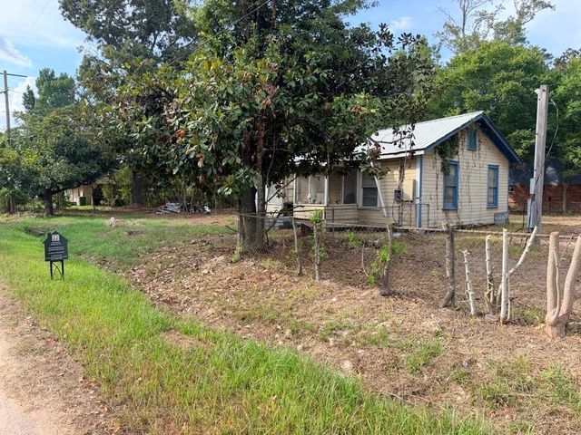 611 E Dallas Street, Cleveland, TX 77327
