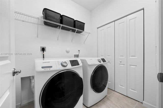 160 SE 23rd Ter, Homestead, FL 33033