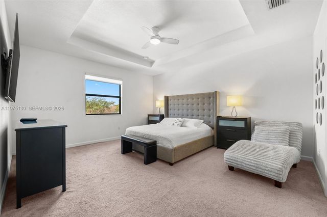 160 SE 23rd Ter, Homestead, FL 33033