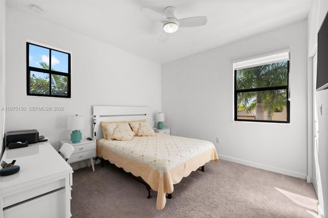 160 SE 23rd Ter, Homestead, FL 33033