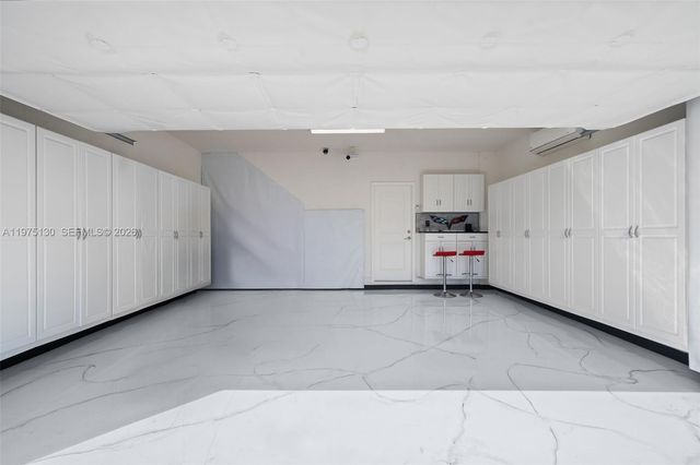 160 SE 23rd Ter, Homestead, FL 33033