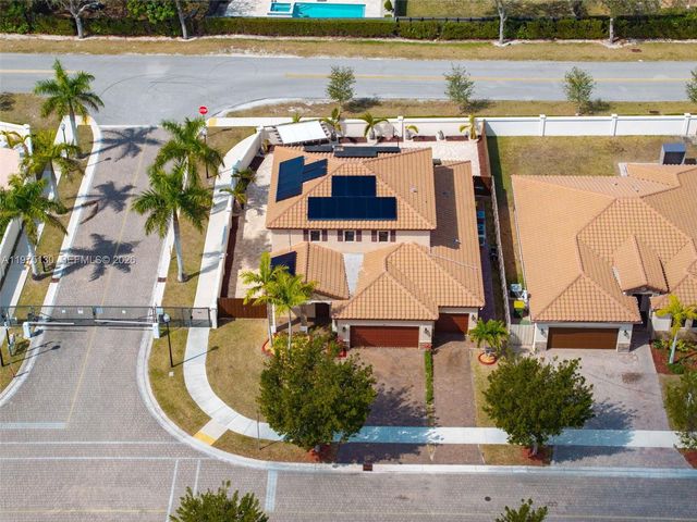 160 SE 23rd Ter, Homestead, FL 33033