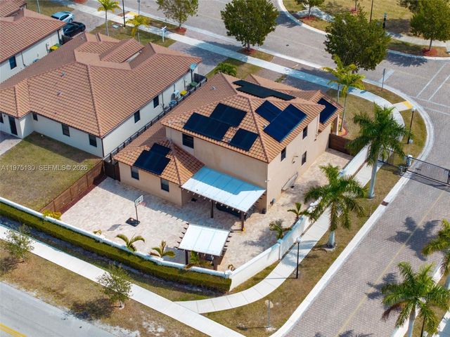 160 SE 23rd Ter, Homestead, FL 33033