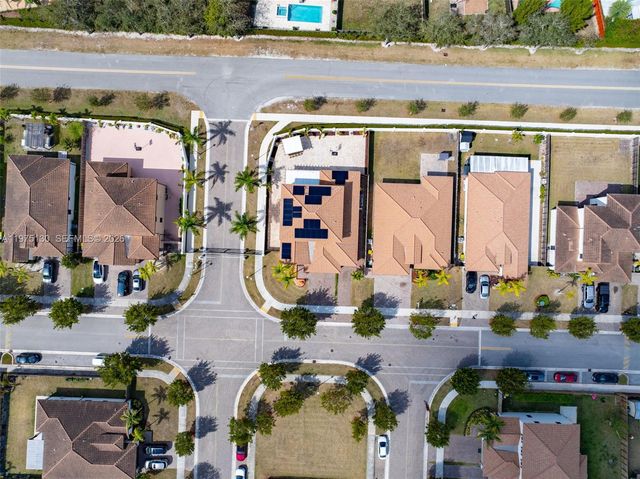 160 SE 23rd Ter, Homestead, FL 33033