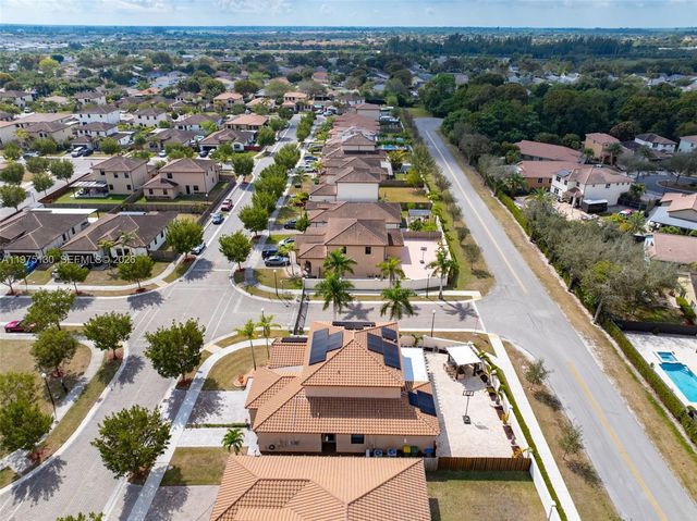 160 SE 23rd Ter, Homestead, FL 33033