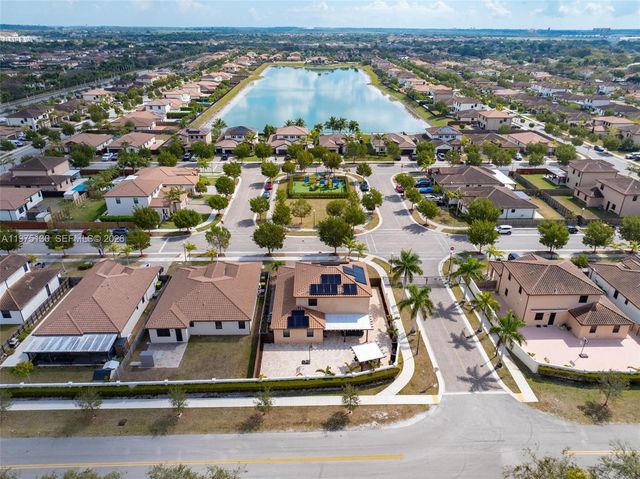 160 SE 23rd Ter, Homestead, FL 33033