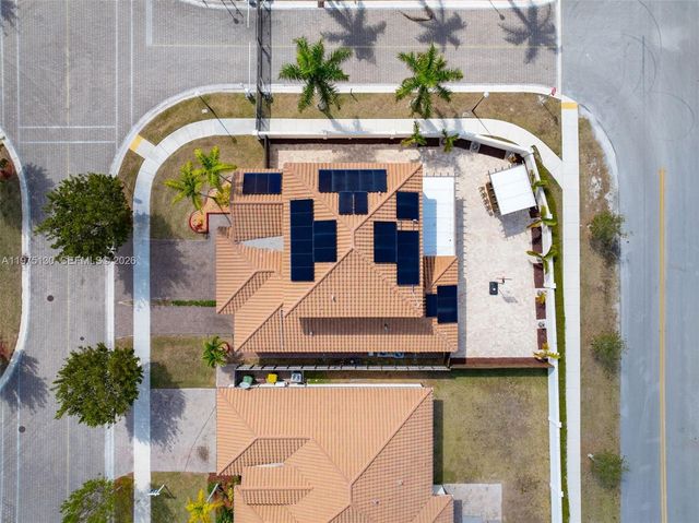 160 SE 23rd Ter, Homestead, FL 33033