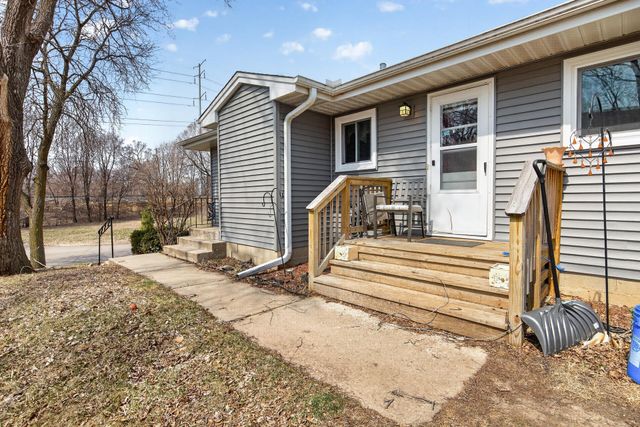 3025-27 Blackstone Avenue, Saint Louis Park, MN 55416