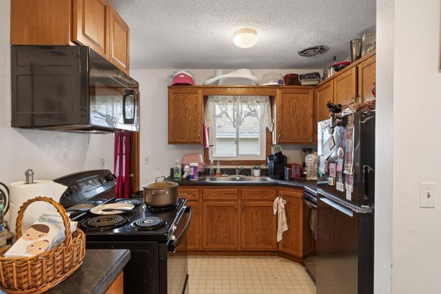 3025-27 Blackstone Avenue, Saint Louis Park, MN 55416