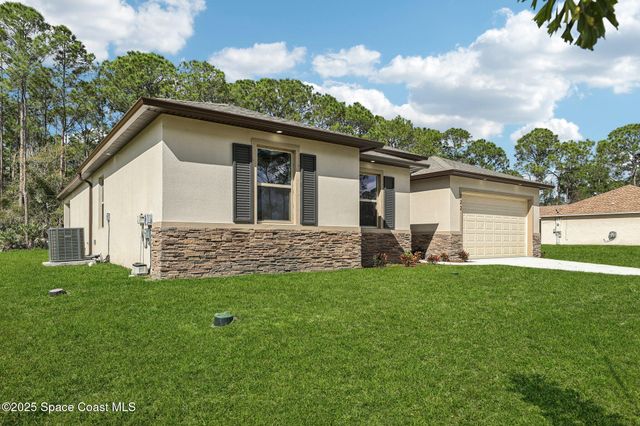 1342 Tordira Street SE, Palm Bay, FL 32909