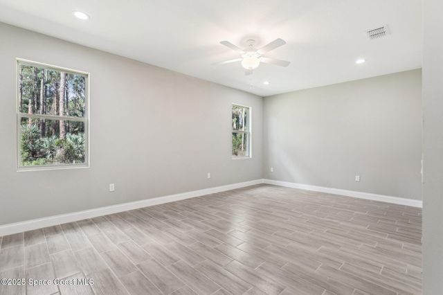 1342 Tordira Street SE, Palm Bay, FL 32909