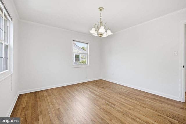 2033 ARLINGTON TER, Alexandria, VA 22303