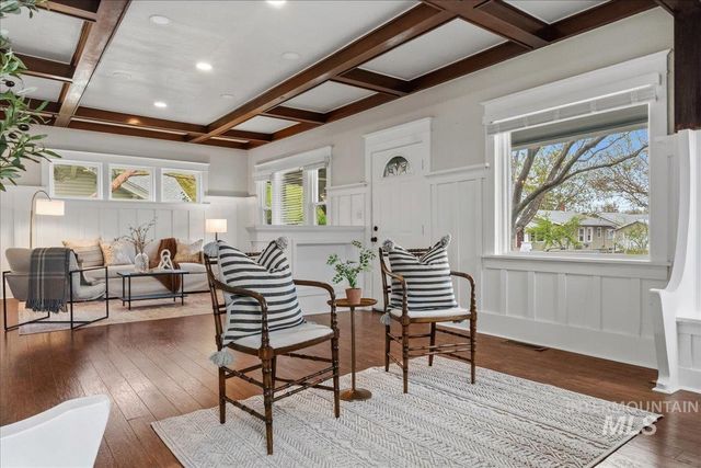 1420 Maple Avenue, Twin Falls, ID 83301