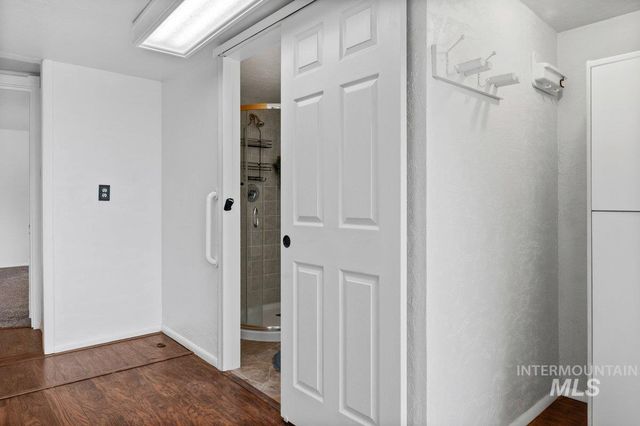 1420 Maple Avenue, Twin Falls, ID 83301