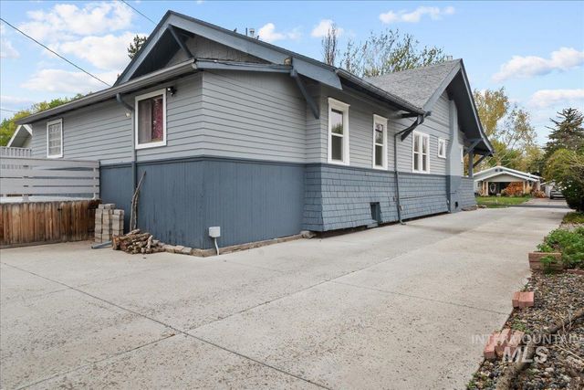 1420 Maple Avenue, Twin Falls, ID 83301