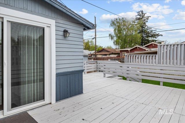 1420 Maple Avenue, Twin Falls, ID 83301