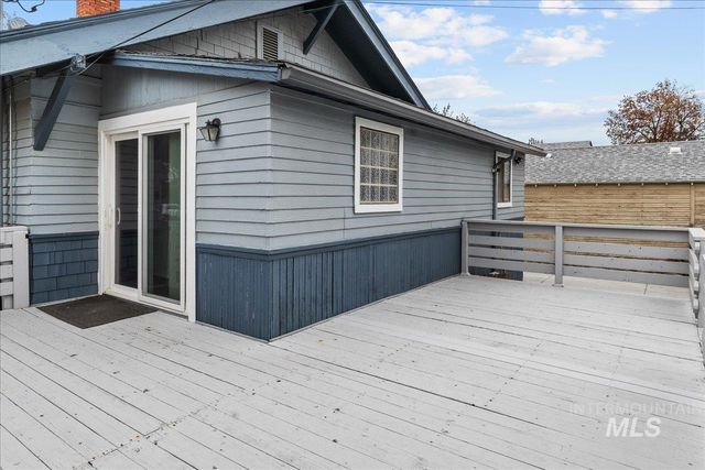 1420 Maple Avenue, Twin Falls, ID 83301