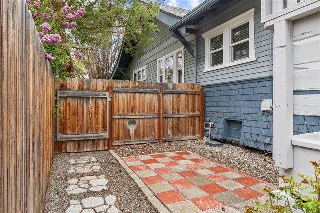 1420 Maple Avenue, Twin Falls, ID 83301