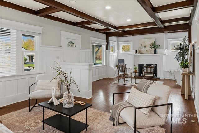 1420 Maple Avenue, Twin Falls, ID 83301