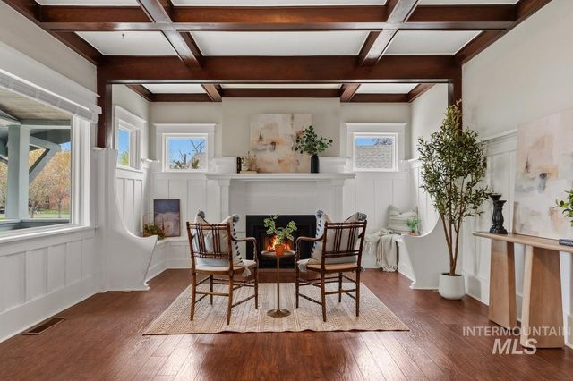 1420 Maple Avenue, Twin Falls, ID 83301