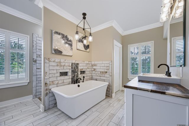 44462 Edward Guidry Rd, St Amant, LA 70774