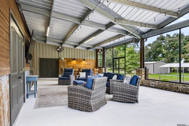 44462 Edward Guidry Rd, St Amant, LA 70774