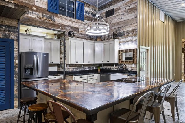 44462 Edward Guidry Rd, St Amant, LA 70774
