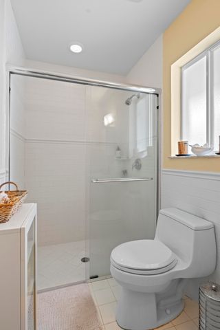 2700 NE 4th Way, Boca Raton, FL 33431