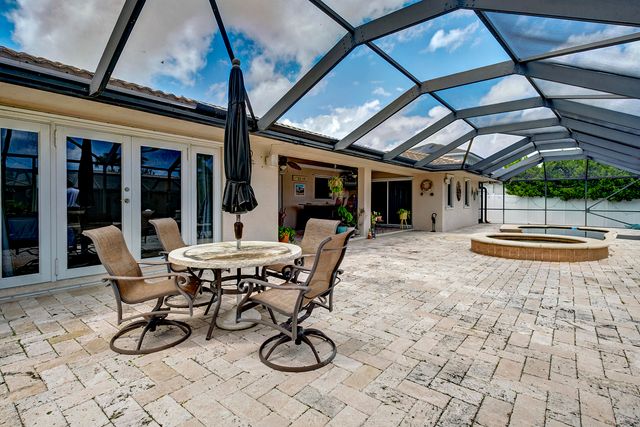 2700 NE 4th Way, Boca Raton, FL 33431