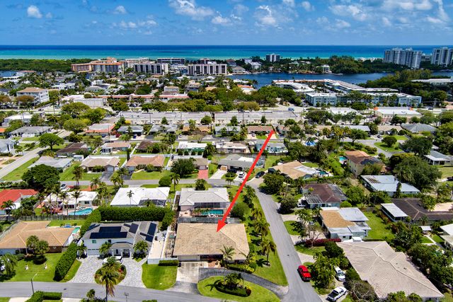 2700 NE 4th Way, Boca Raton, FL 33431