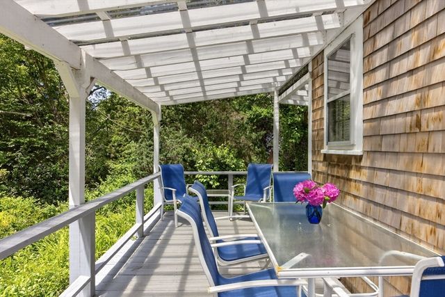 30 Captain Linnell Rd, Orleans, MA 02653