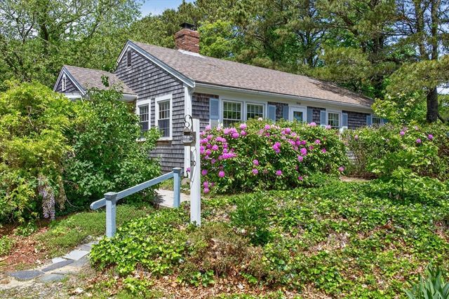 30 Captain Linnell Rd, Orleans, MA 02653
