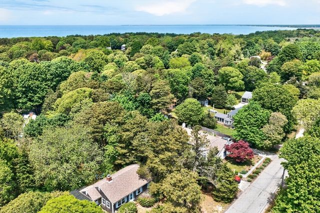 30 Captain Linnell Rd, Orleans, MA 02653