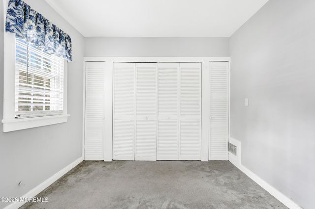 458 E End Avenue, Brick, NJ 08723