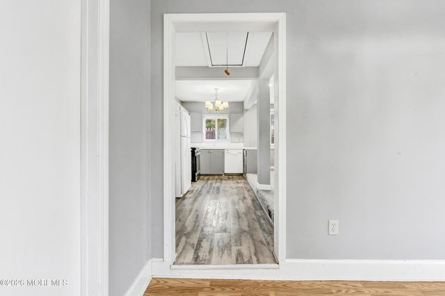 458 E End Avenue, Brick, NJ 08723