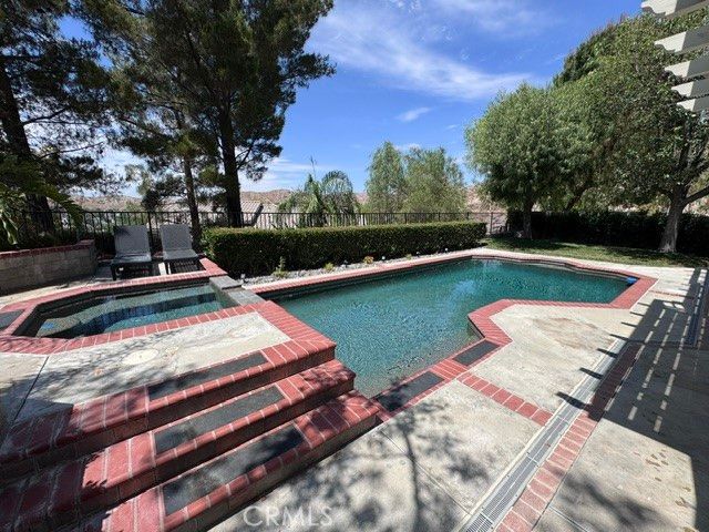 29347 Canyon Rim, Canyon Country, CA 91387