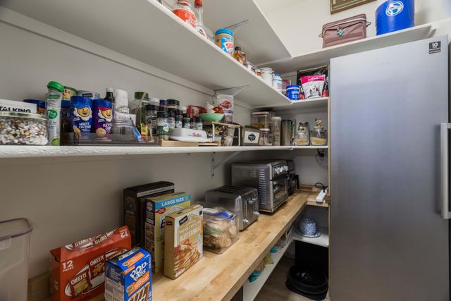 8805 Warm Springs Road NW, Albuquerque, NM 87120