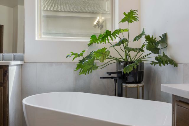 8805 Warm Springs Road NW, Albuquerque, NM 87120