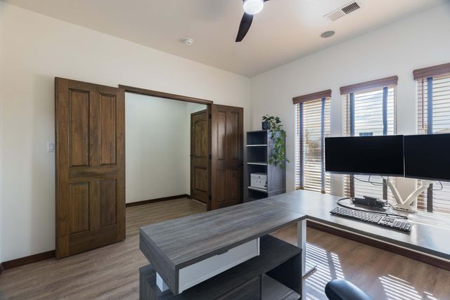 8805 Warm Springs Road NW, Albuquerque, NM 87120