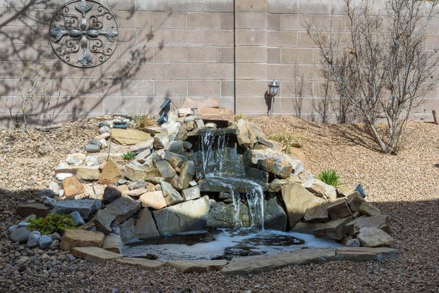 8805 Warm Springs Road NW, Albuquerque, NM 87120