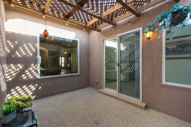 8805 Warm Springs Road NW, Albuquerque, NM 87120