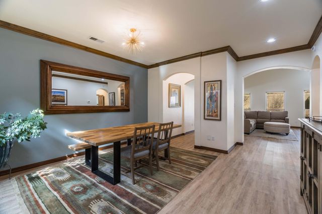 8805 Warm Springs Road NW, Albuquerque, NM 87120